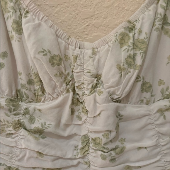 Hollister White Maxi Dress with Green Floral Design - Picture 4 of 9
